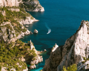 Just Jump Blog Banner - Living in France as an Expat 20 Essential Things You Should Know