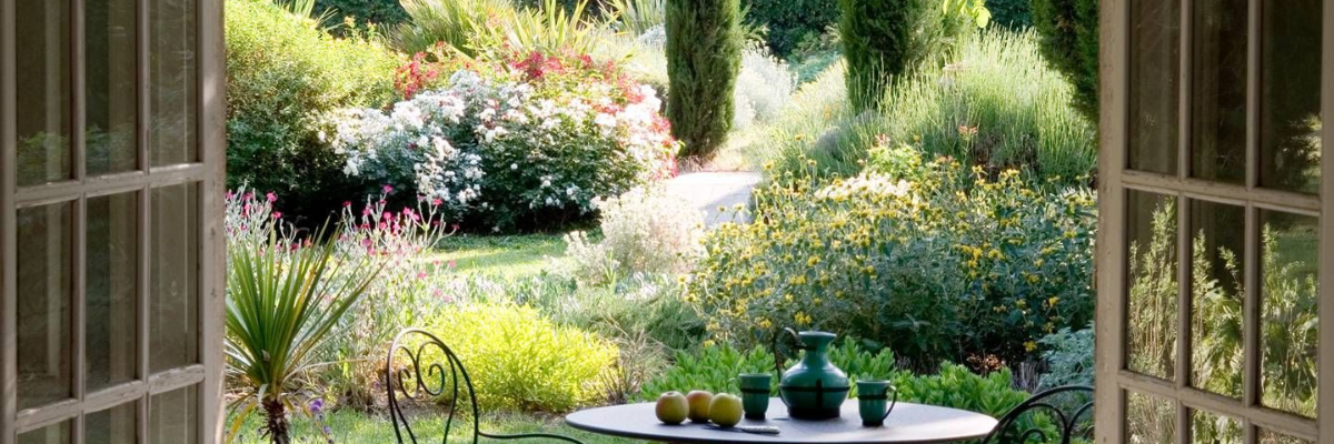 Just Jump Article Banner - 5 Insider Insights for Purchasing Property in France