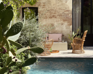 Just Jump Blog Banner - Buying an investment property in France