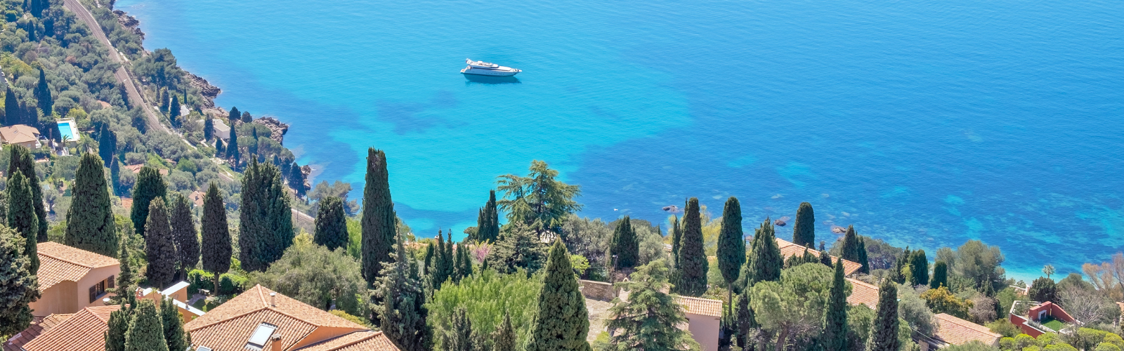 Just Jump Article Banner - Moving to the French Riviera This is What You Should Know