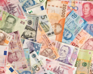 Just Jump Blog Banner - Timing currency exchange When is it a Good Time to Exchange Foreign Currency