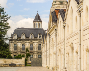 Just Jump Blog Banner - Your Expat Guide to Moving to the Charente What You Should Know