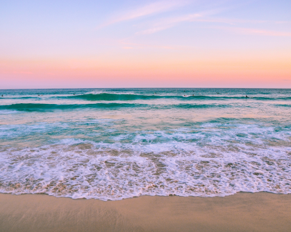 Just Jump Blog Banner - 8 Ways to Make a New Country Feel Like Home A Guide for Expats