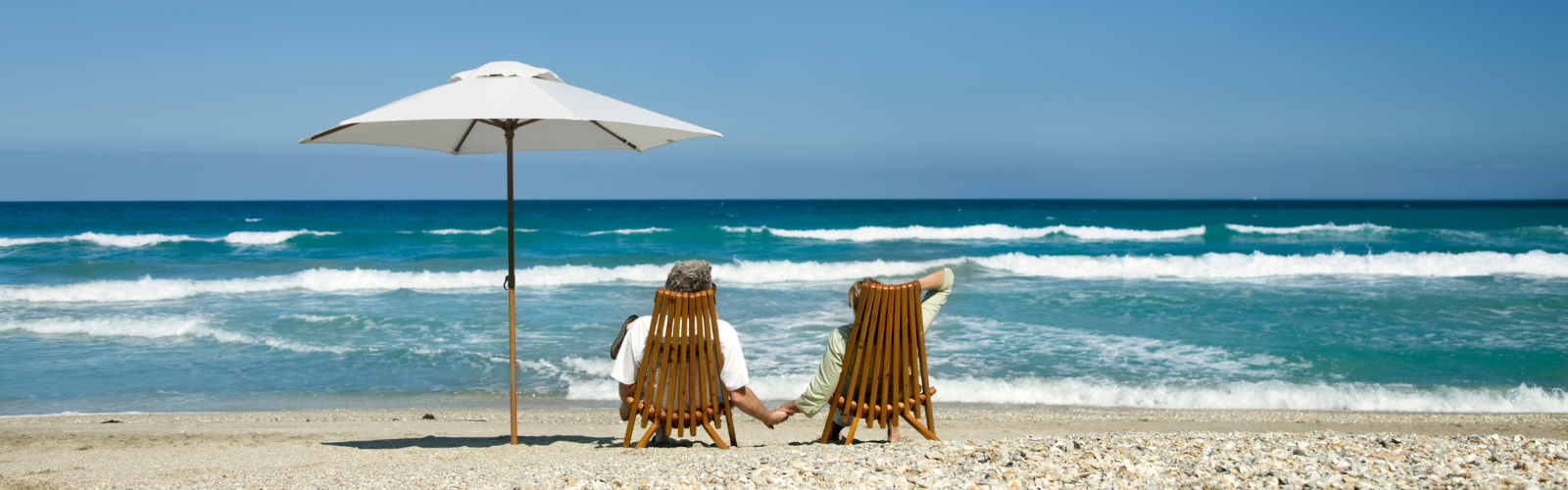 Just Jump Article Banner - Currency Considerations When Retiring Abroad