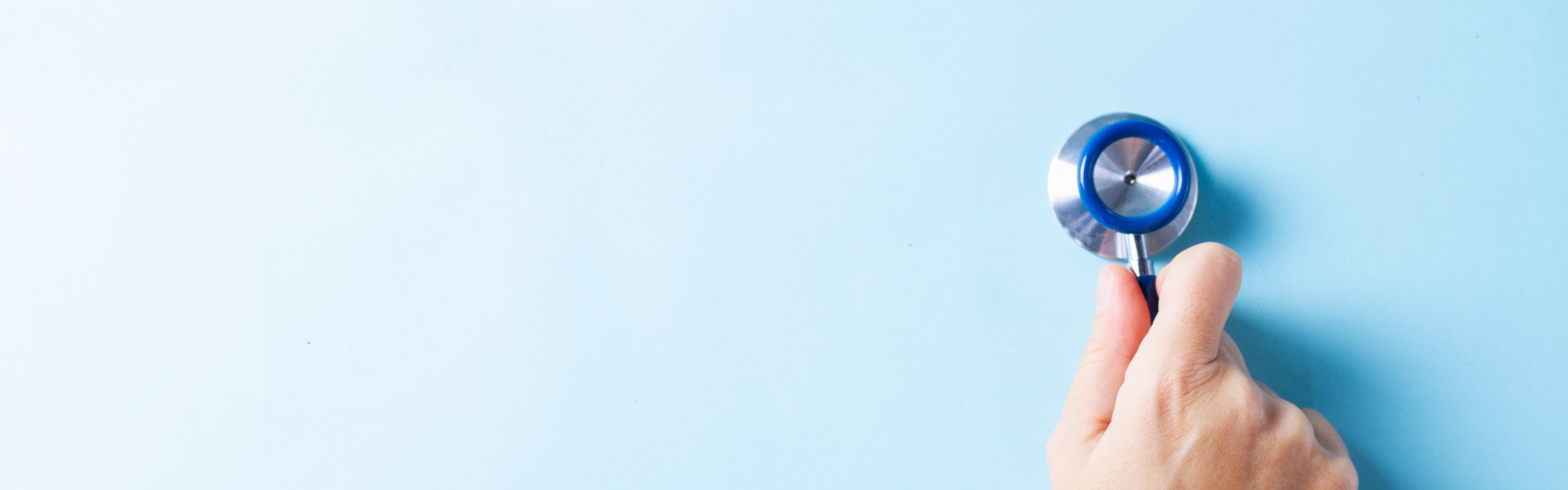 Guide to Healthcare System in France for American Expats