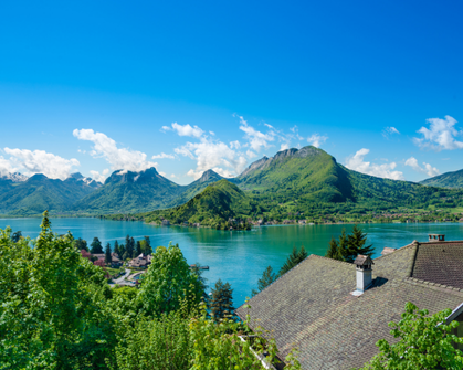 The most (and least) expensive places to buy in France in 2026