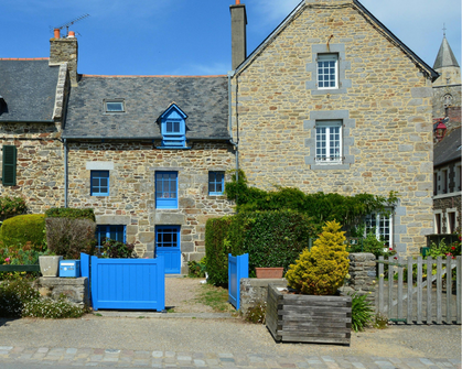 Owning property in France as a couple_ What happens if one of you dies