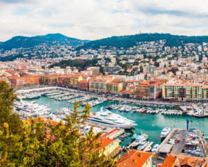 Living in Nice Lifestyle, cost of living, best neighbourhoods and more