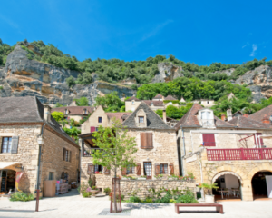 Moving to France from Canada The Complete Guide for Canadian Expats (2026)